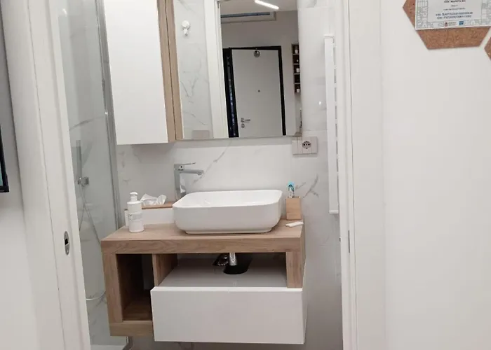 Casa Del Viaggiatore *